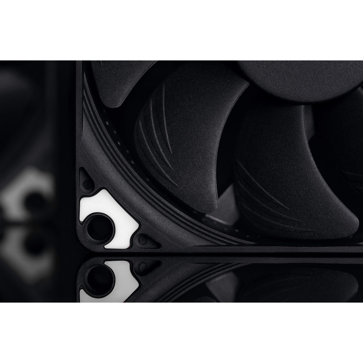 Noctua nf-a9x14 hs-pwm chromax.black ventilateur de boîtier (noir, 92 x 92 x 14 mm)