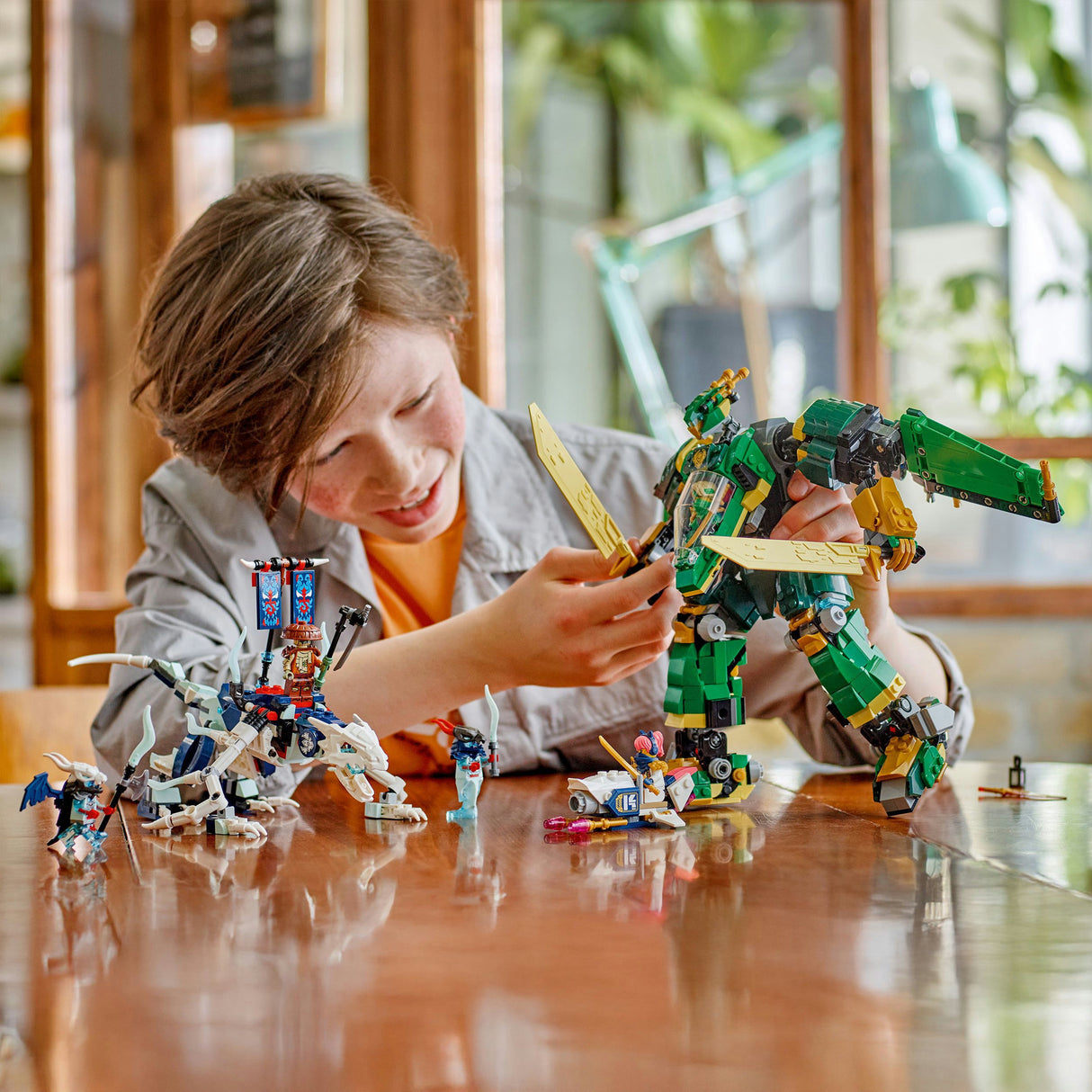 Lego 71845 Le robot avion Lloyds Ninjago