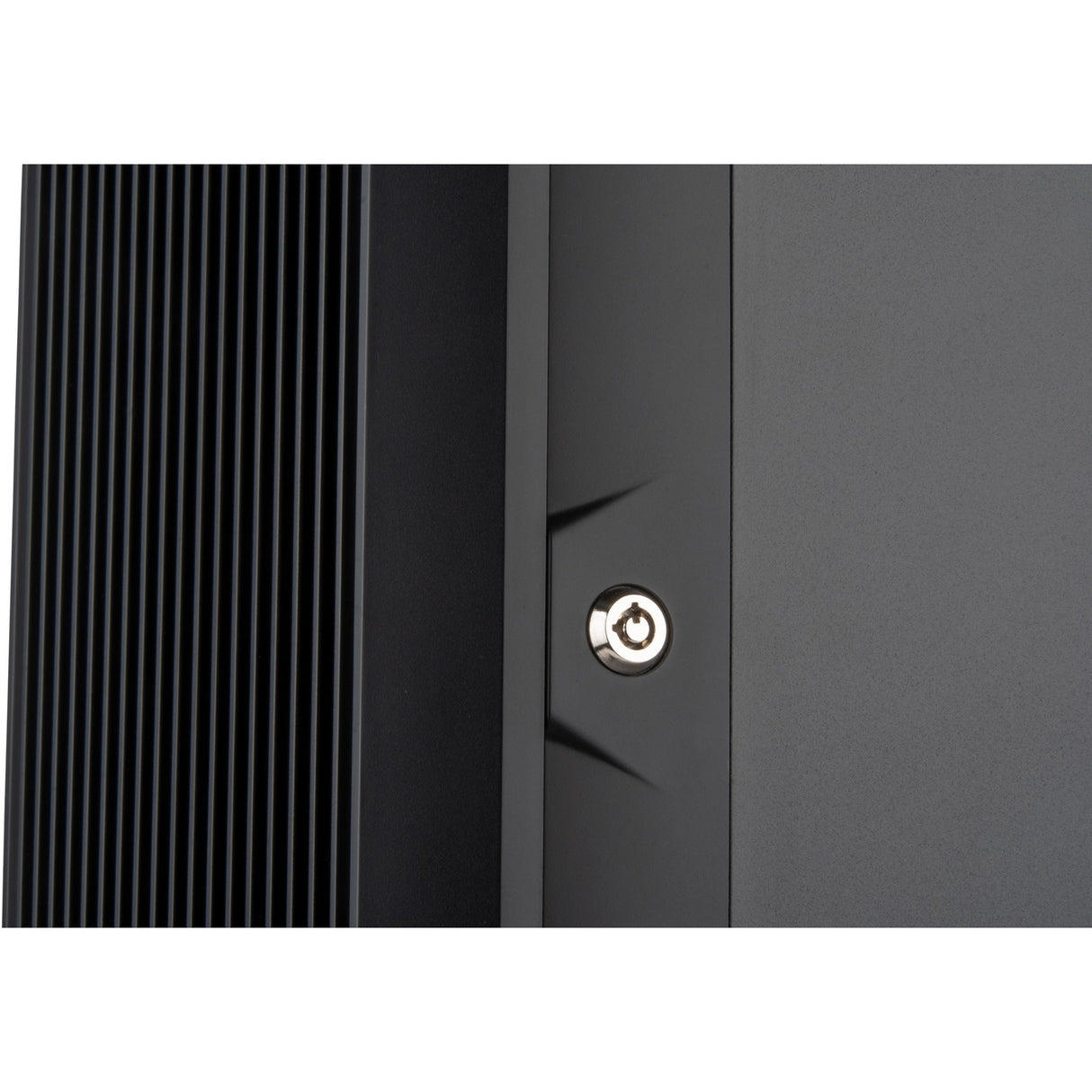 Boîtier mini tour Silverstone CS382 (noir | 2x USB-A | 1x USB-C)