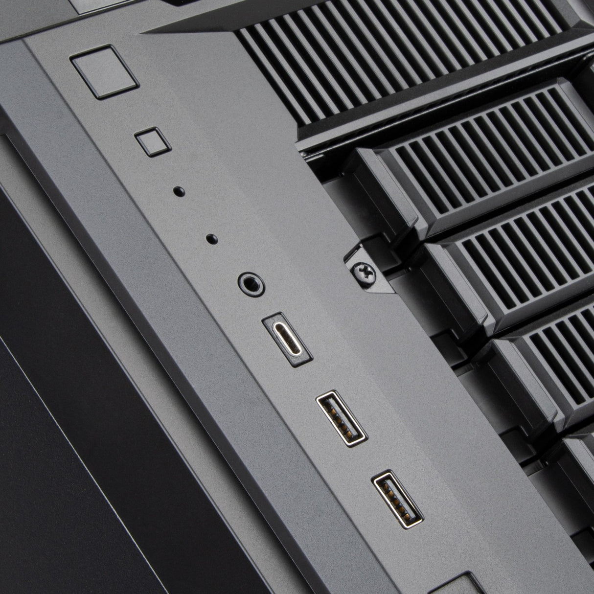Boîtier mini tour Silverstone CS382 (noir | 2x USB-A | 1x USB-C)