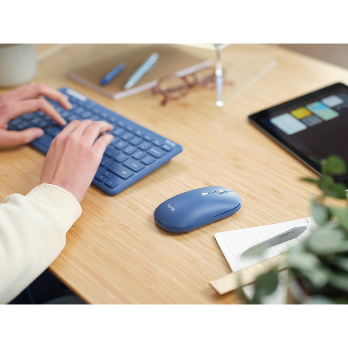 Souris clavier sans fil multi-appareils Trust Lyra