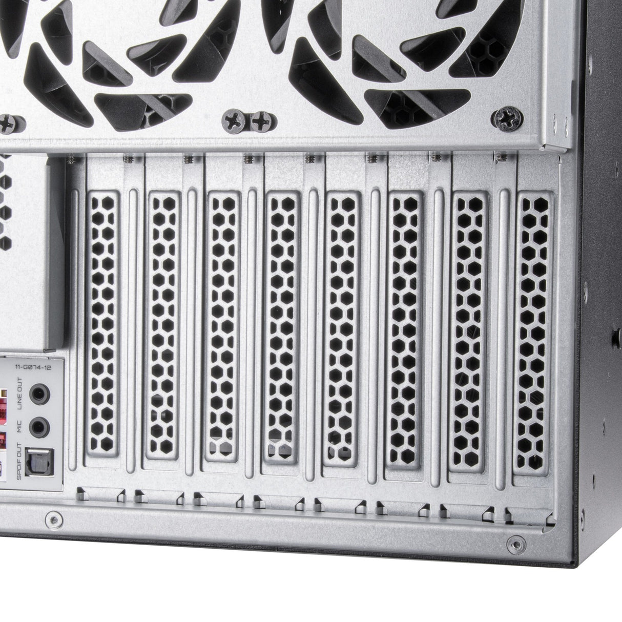 Boîtier serveur Silverstone RM52 (noir | 2x USB-A | 1x USB-C)