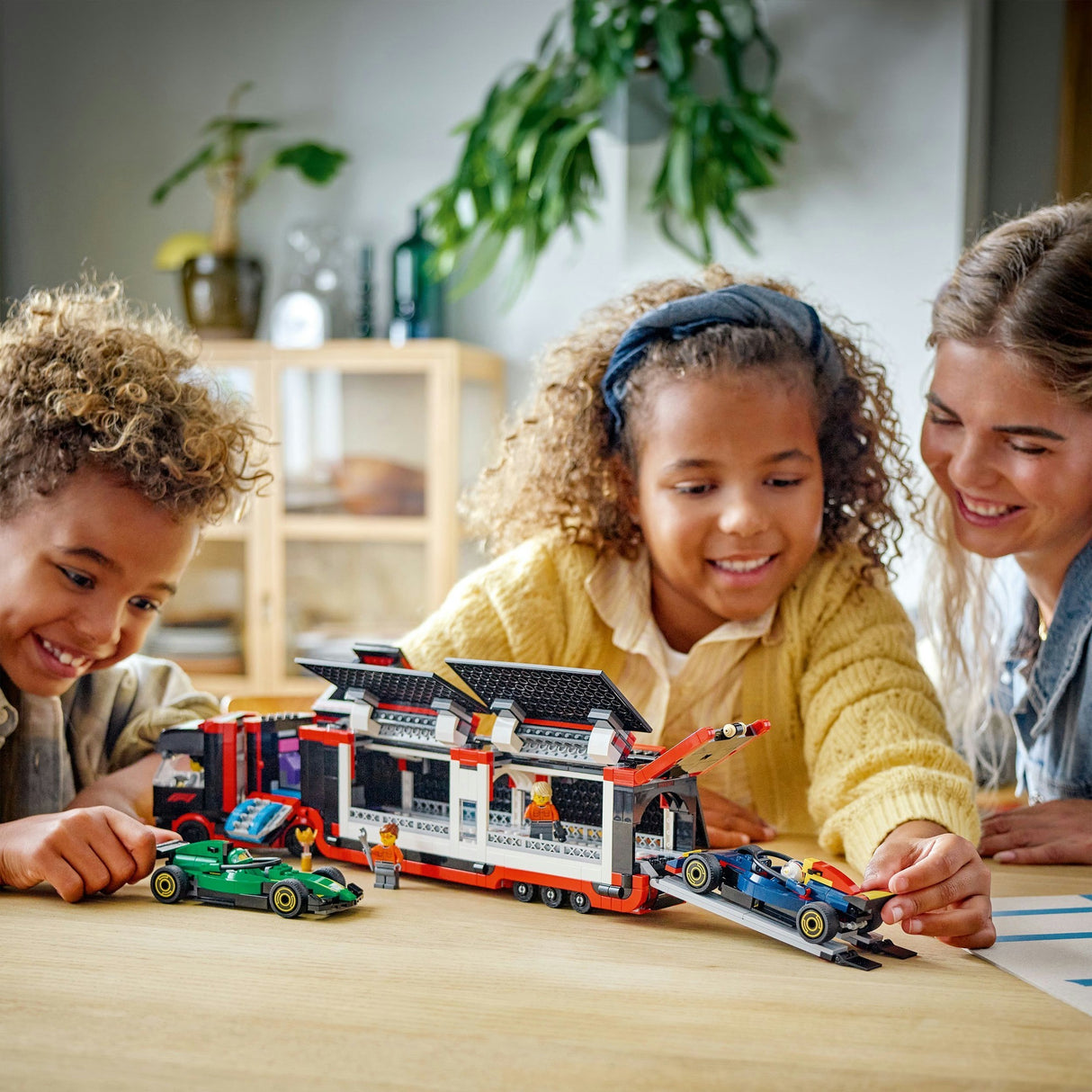 Lego city 60445 camion f1 avec voitures rb20 et amr24 f1