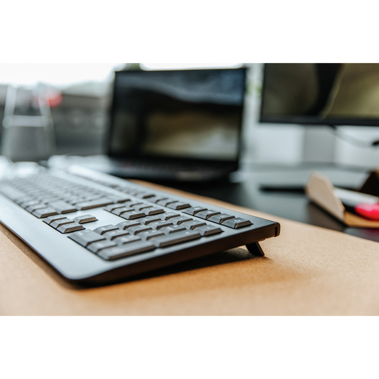 Cherry kw 3000, clavier (noir, disposition européenne (qwerty), dôme en caoutchouc, 2,4 GHz)