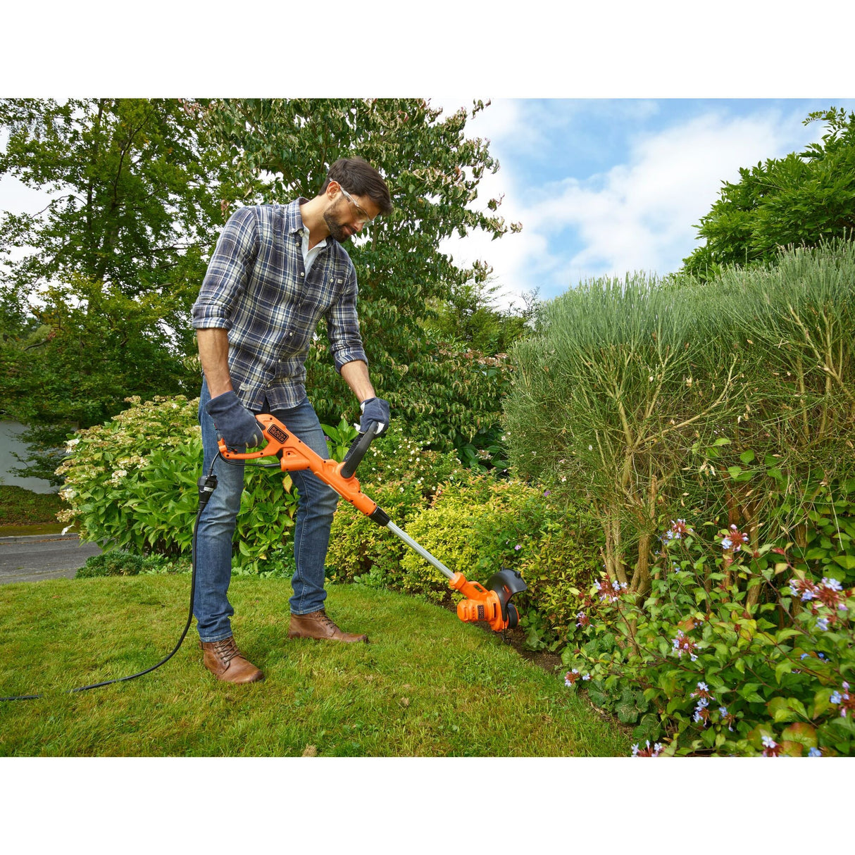 Coupe-herbe Black+decker besta525 450w 25cm afs - besta525-qs