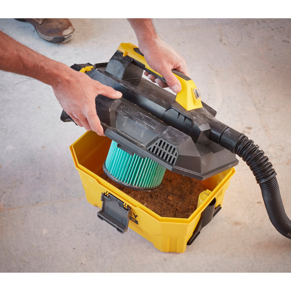 Stanley Fatmax V20 18V 7,5L Nat et tissus sans fil secs