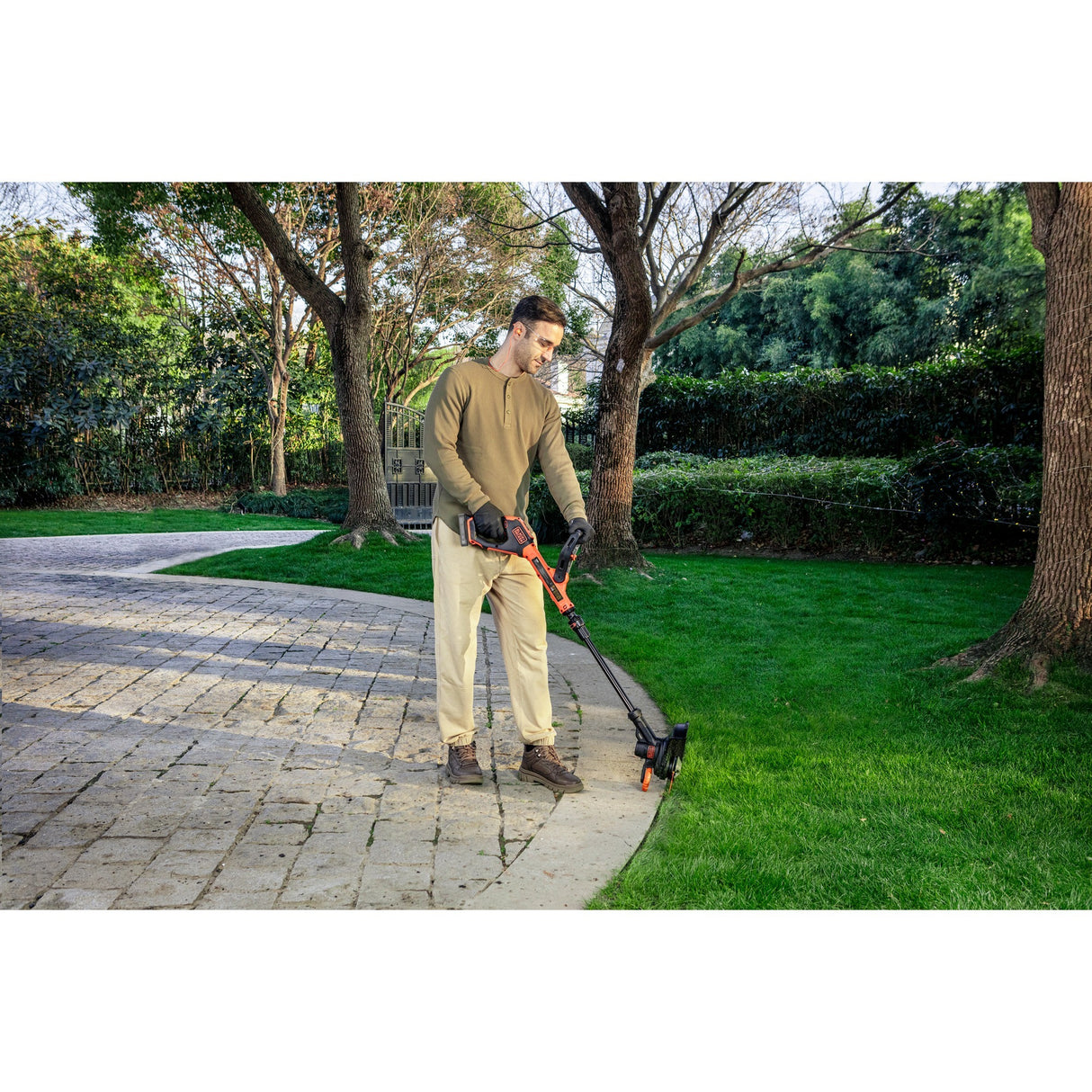 Fil coupe-herbe Black+decker 18v 2.0ah 28cm afs - bcst918d1-qw