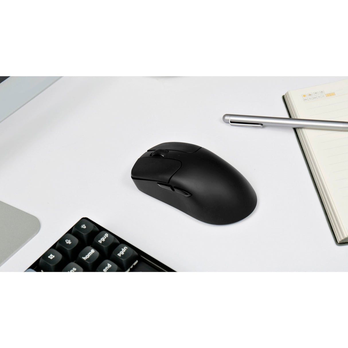 Souris de jeu sans fil Keychron m2 (noire)