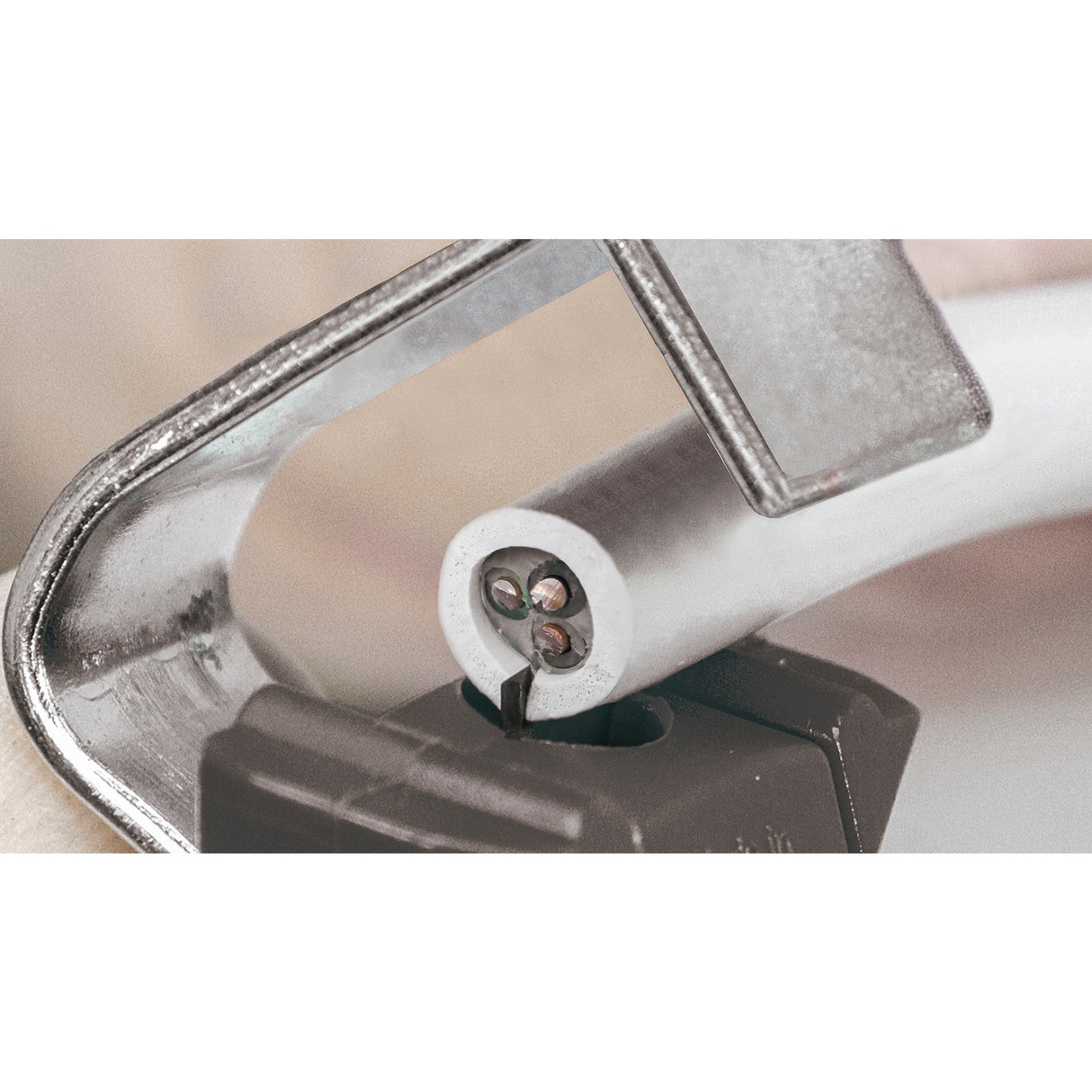 Outils de démantèlement de Wiha avec couteau à remorquage d'auto-retour