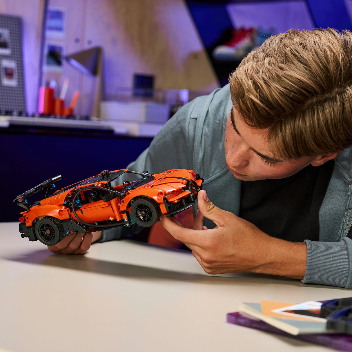 Lego technic 42222 bugatti chiron hypercar pur sport