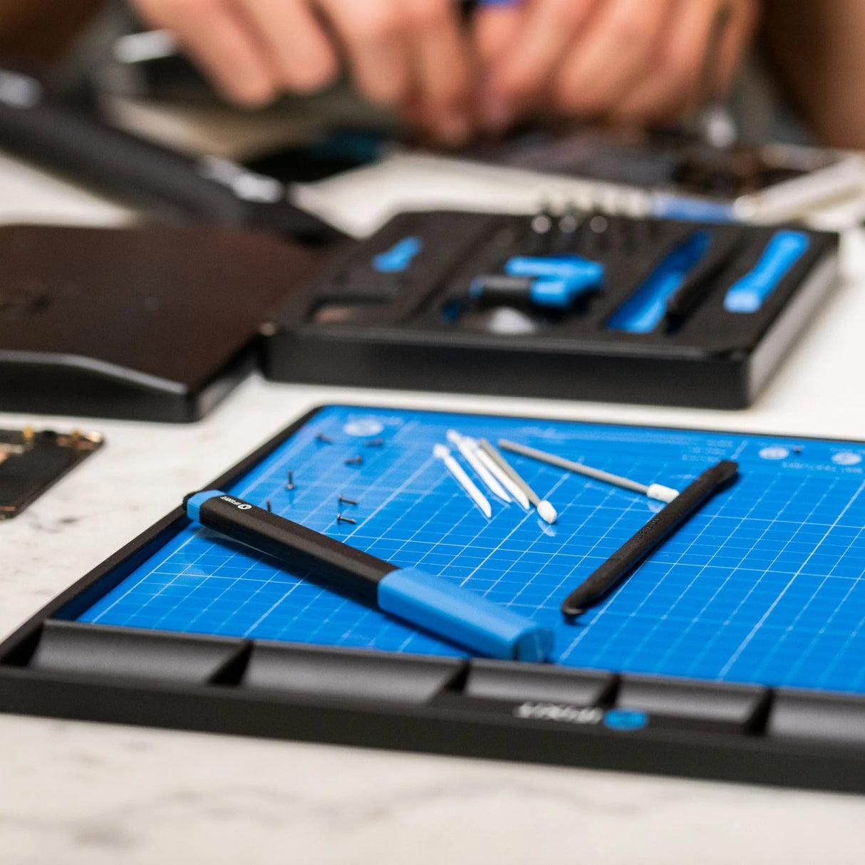 Tapis de protection Ifixit fixmat (bleu noir)