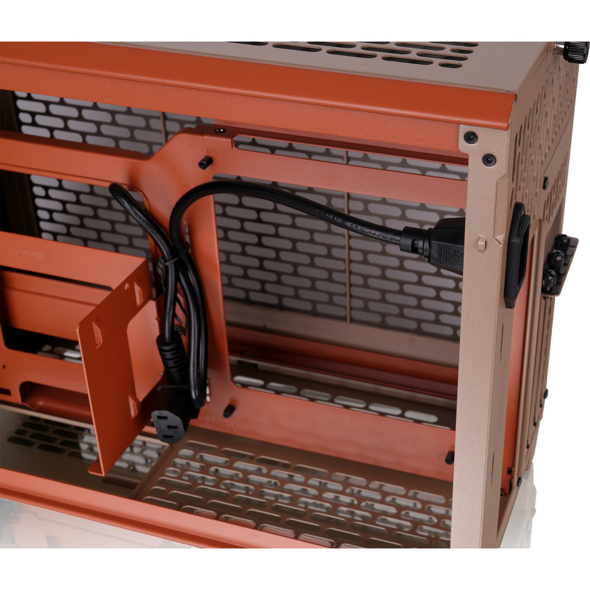 Thermaltake tr100 gravel sand mini tower behuizing (lichtbruin | 2x usb-a | 1x usb-c)