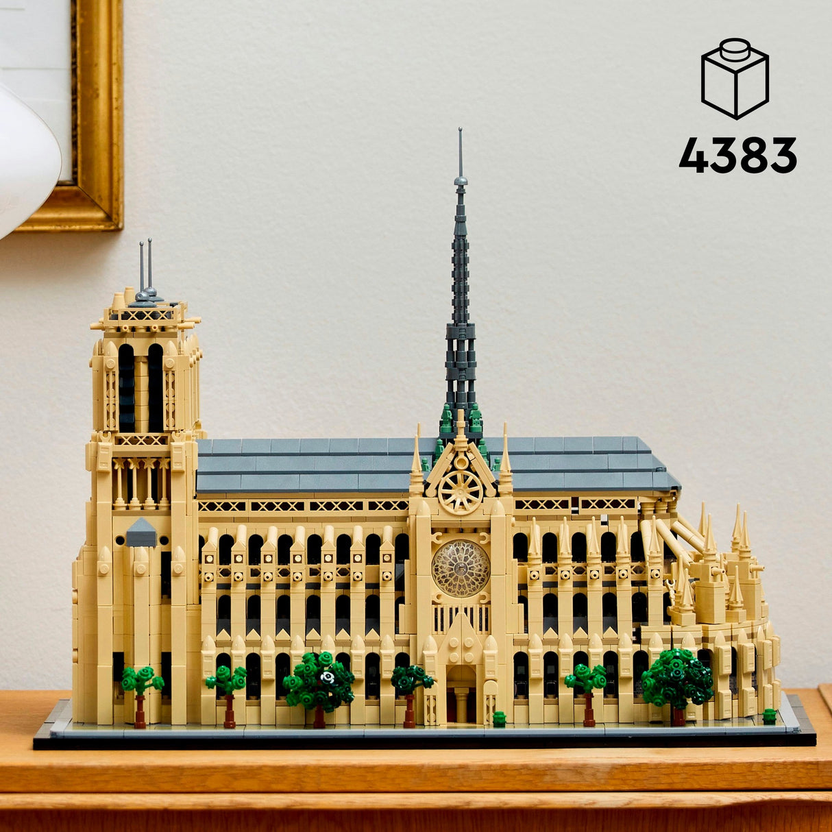 Lego architecture notre-dame de paris - 21061