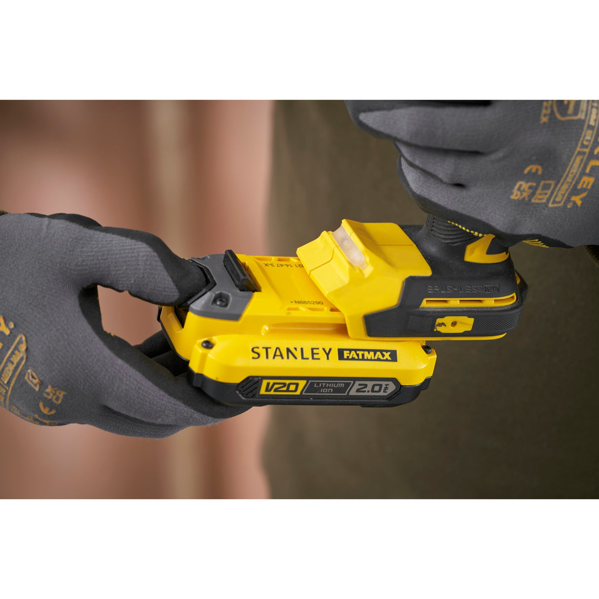 Tournevis sans balais Stanley fatmax v20 18v (jaune noir, batterie et chargeur non inclus)