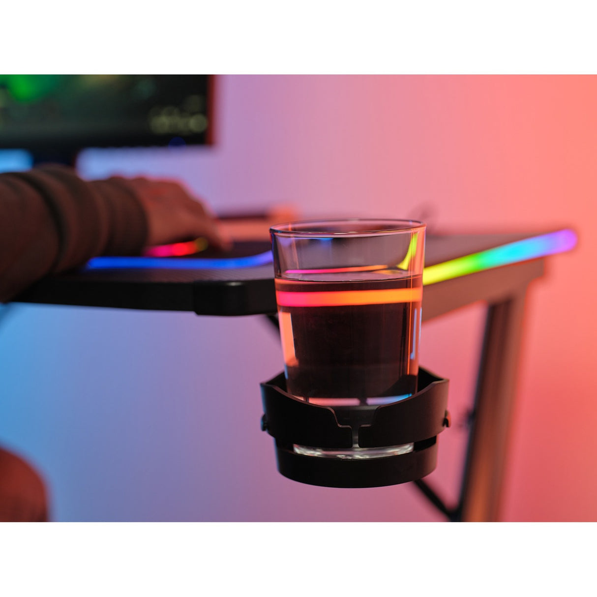 Bureau de jeu Trust GXT 709 Luminus RGB