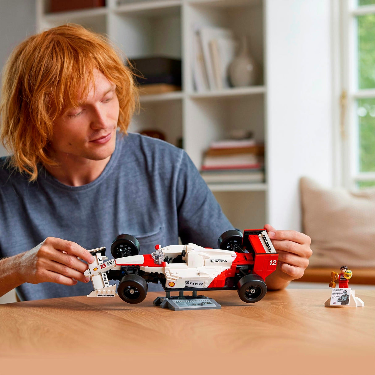 Icônes LEGO 10330 McLaren MP4 4 et Ayrton Senna