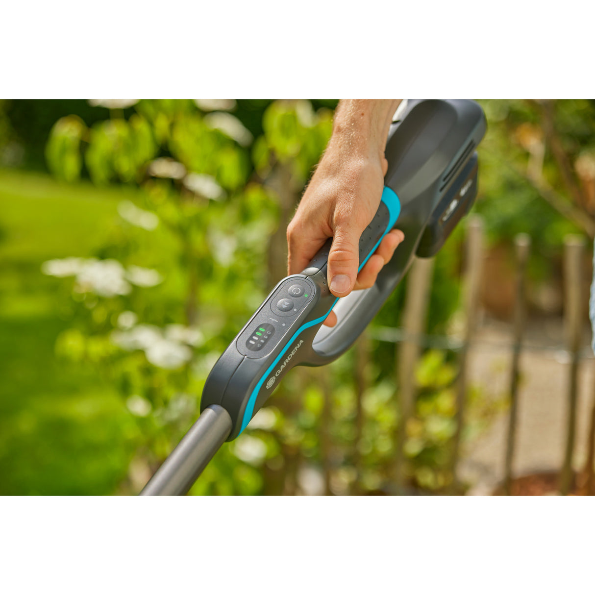 Gardena tondeuse powertrim 3018v p4a solo