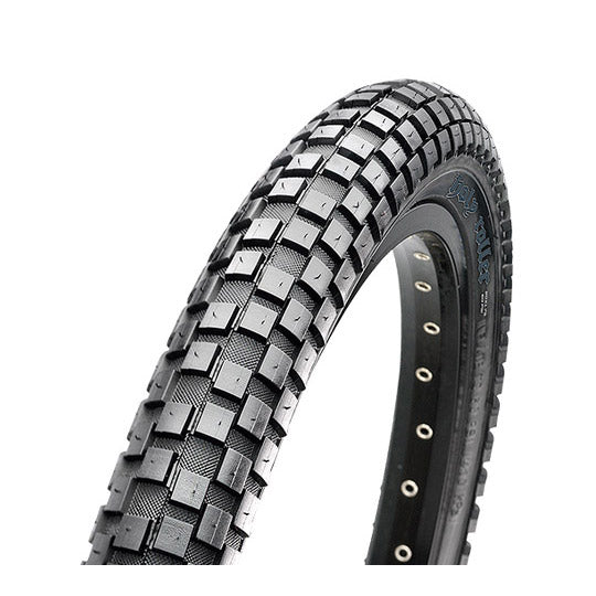 Tire extérieure 20-11 8 Saint Rouleau