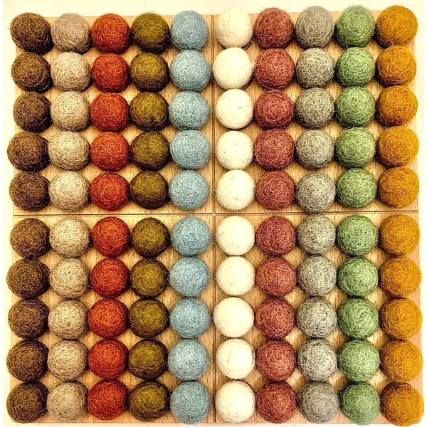 Papoose Toys Papoose Toys 2cm Balls Felt Earth 100pc