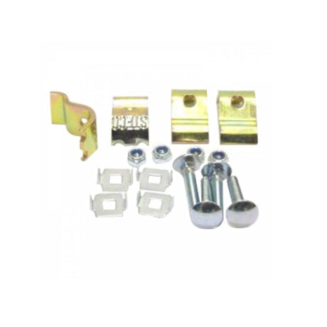 Attaches fixer le singe avec des bagages en argent en argent