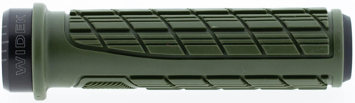 Widek gère le rocher, saisit le rocher vert