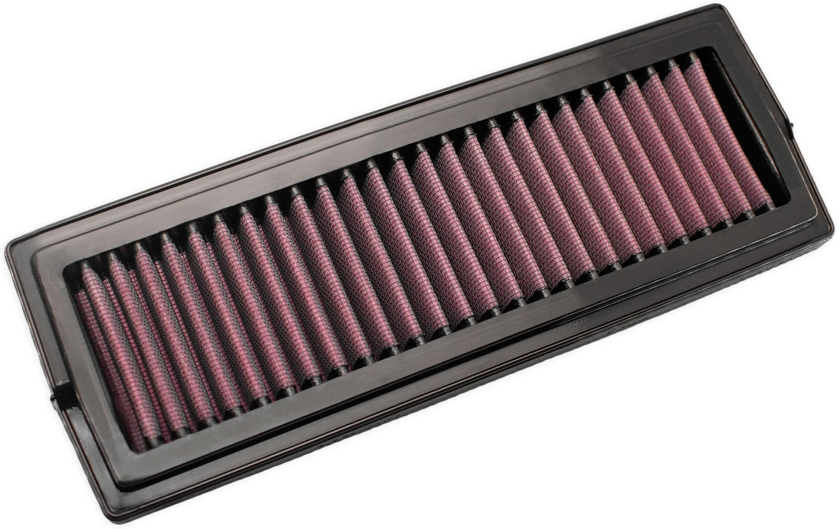 Remplacement du filtre à air de remplacement DNA. filtre à air noir