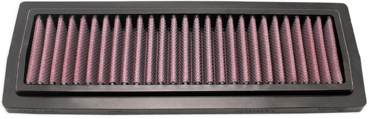 Remplacement du filtre à air de remplacement DNA. filtre à air noir
