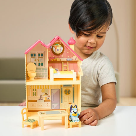 Moose Toys Bluey Mini Speelhuis avec meubles et figure de jeu