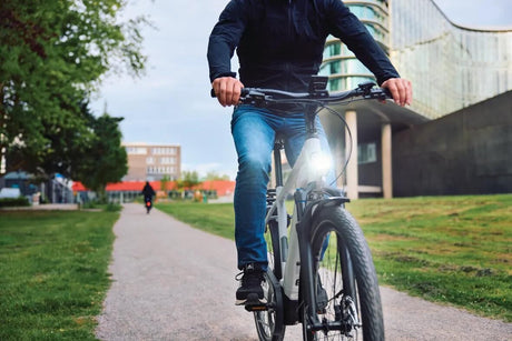 Feu avant pour vélo électrique Trelock ls 940-hb lighthammer