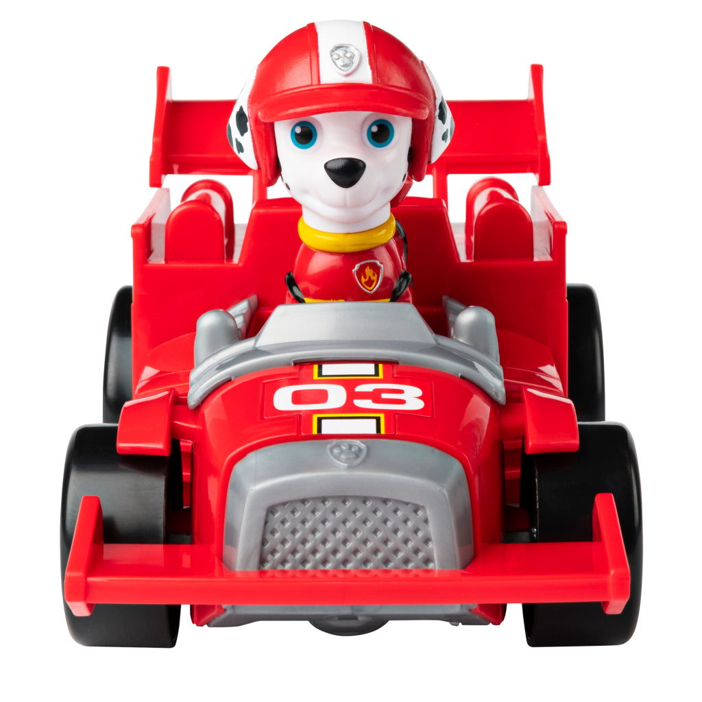 Paw Patrol prêt à secourir la course avec un véhicule