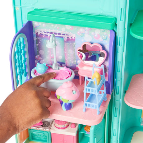 La maison de poupée de Gabby Les mercats de la maison de poupée de Gabby #039;s préparent et dorlotent la salle de bain