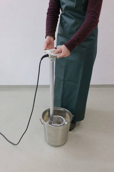 chauffe-lait pour veaux avec poignée thermostatique