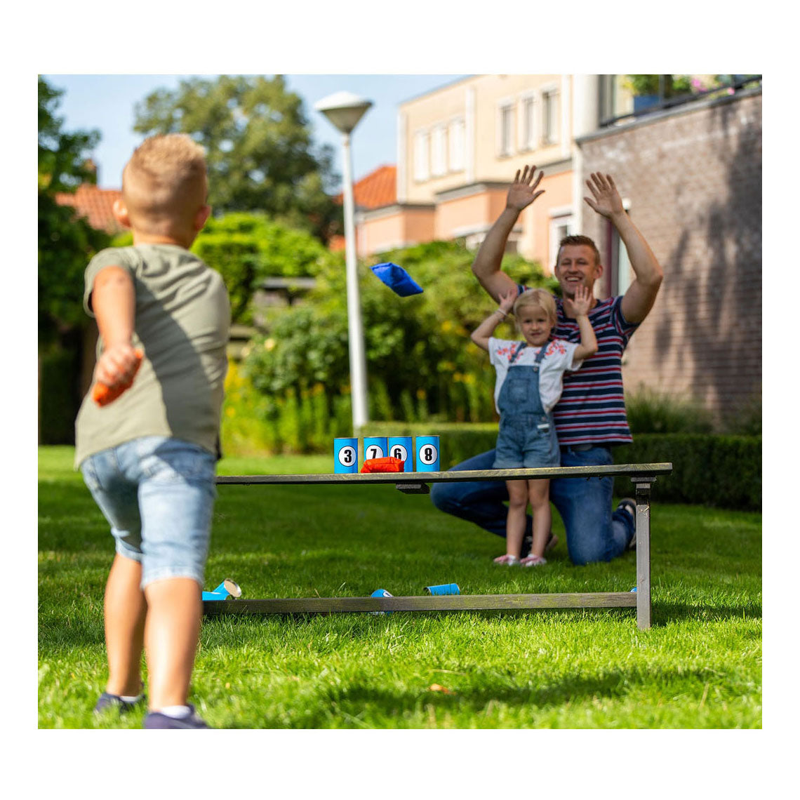 Le jeu en plein air peut lancer