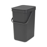 Poubelle Brabantia sort go - 12 litres - gris foncé
