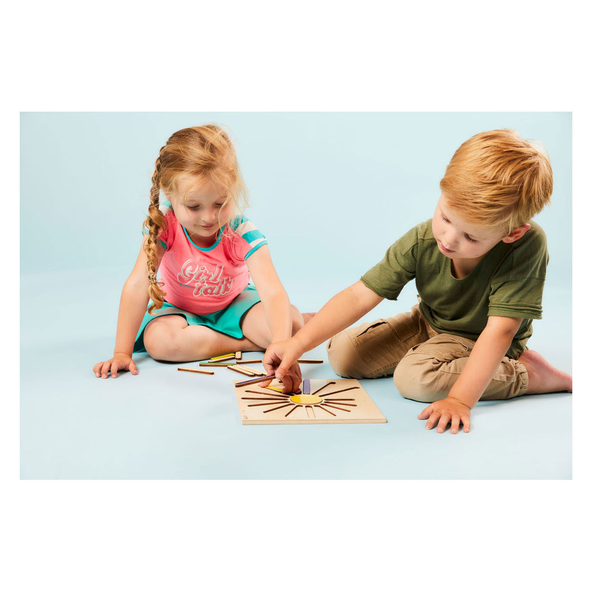 Rolf puzzle en relief rayons arc-en-ciel, 15 pcs.
