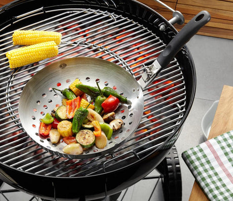 Gefu bbq wok - wok grill perforé - poêle à barbecue en acier inoxydable - ø 30 cm