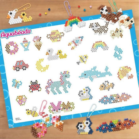 Aquabeads 35025 - coffret complet mes porte-clés et pendentifs - perles qui collent à l'eau