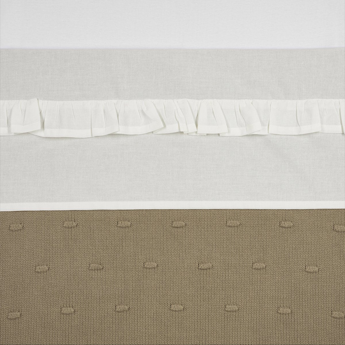 Drap de berceau à volants Meyco - blanc cassé - 75x100cm - 0,3 tog