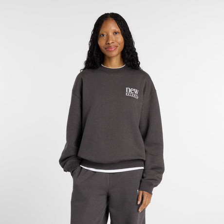 Pull femme New Balance Reimagined Fleece Crew - noir délavé