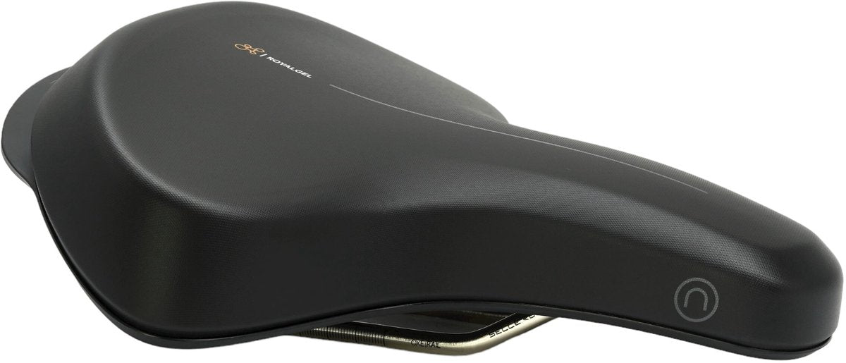 Selle selle royale sur le noir détendu (carte)