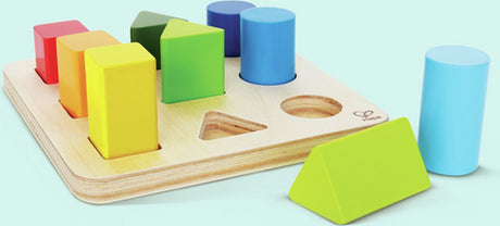 Formes de planche de tri en bois Hape