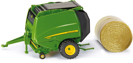 Siku 2465, presse à balles John Deere 990, 1:32, métal-plastique, vert, côtés et hayon ouvrables