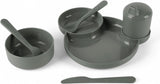 Vaisselle enfant Dantoy vert olive, 7 pièces.