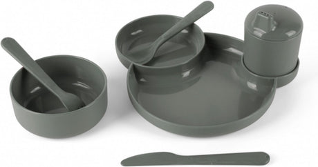 Vaisselle enfant Dantoy vert olive, 7 pièces.