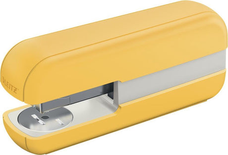 Agrafeuse confortable Leitz - agrafeuse jusqu'à 30 feuilles - agrafes incluses - idéale pour le travail à domicile - jaune chaud