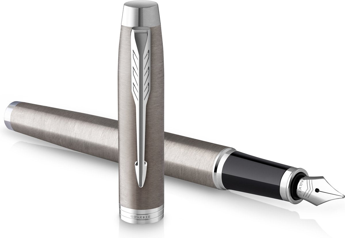 Parker im vulpen | roestvrij staal met chromen afwerking | fijne punt met blauw inktpatroon | met geschenkdoos