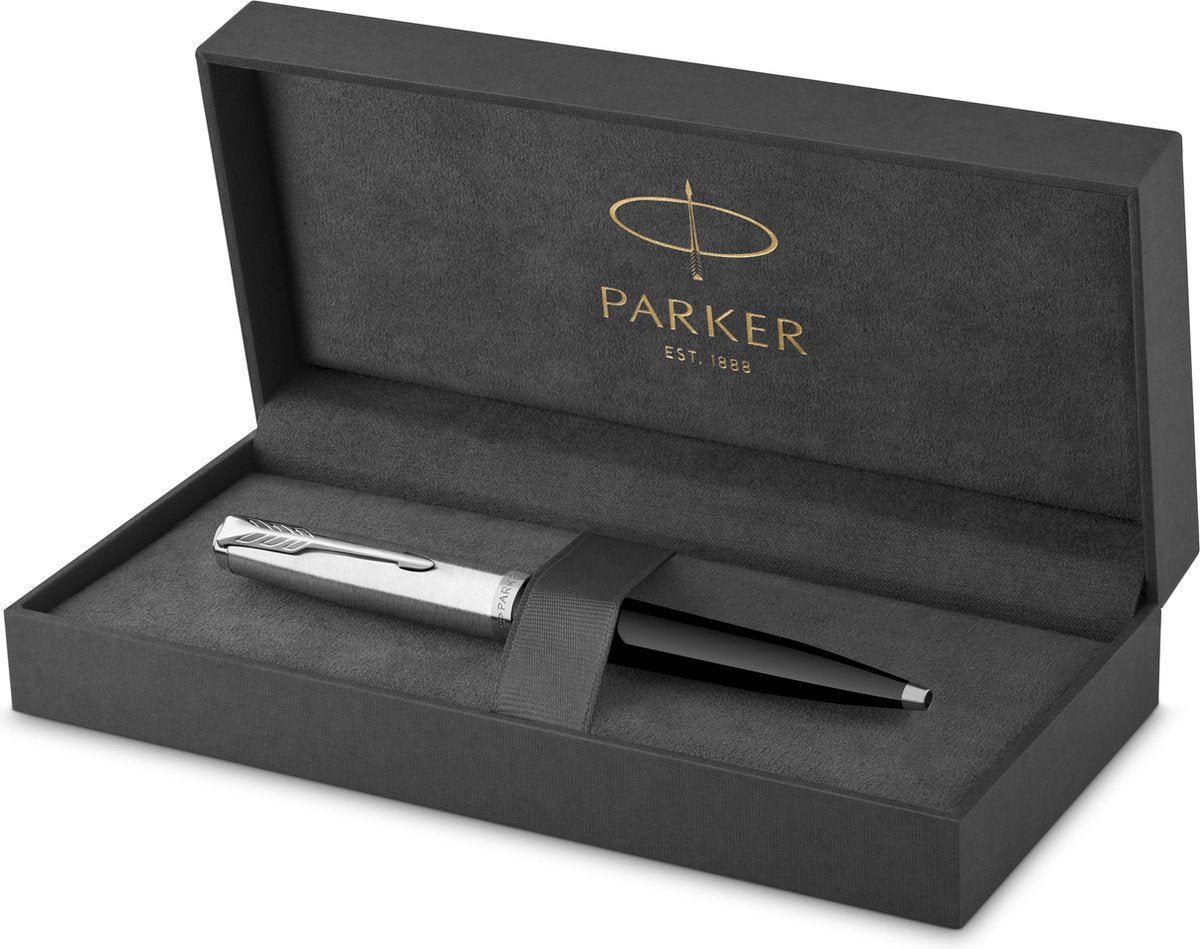 Stylo à bille Parker 51 | boîtier noir avec finition chromée | pointe moyenne avec remplissage d'encre noire | emballage cadeau