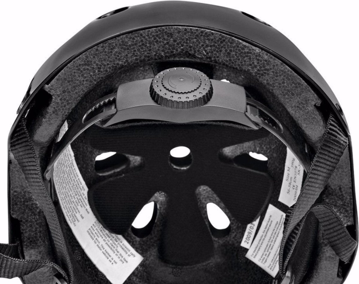 Roces agressif helm junior noir taille 48-52