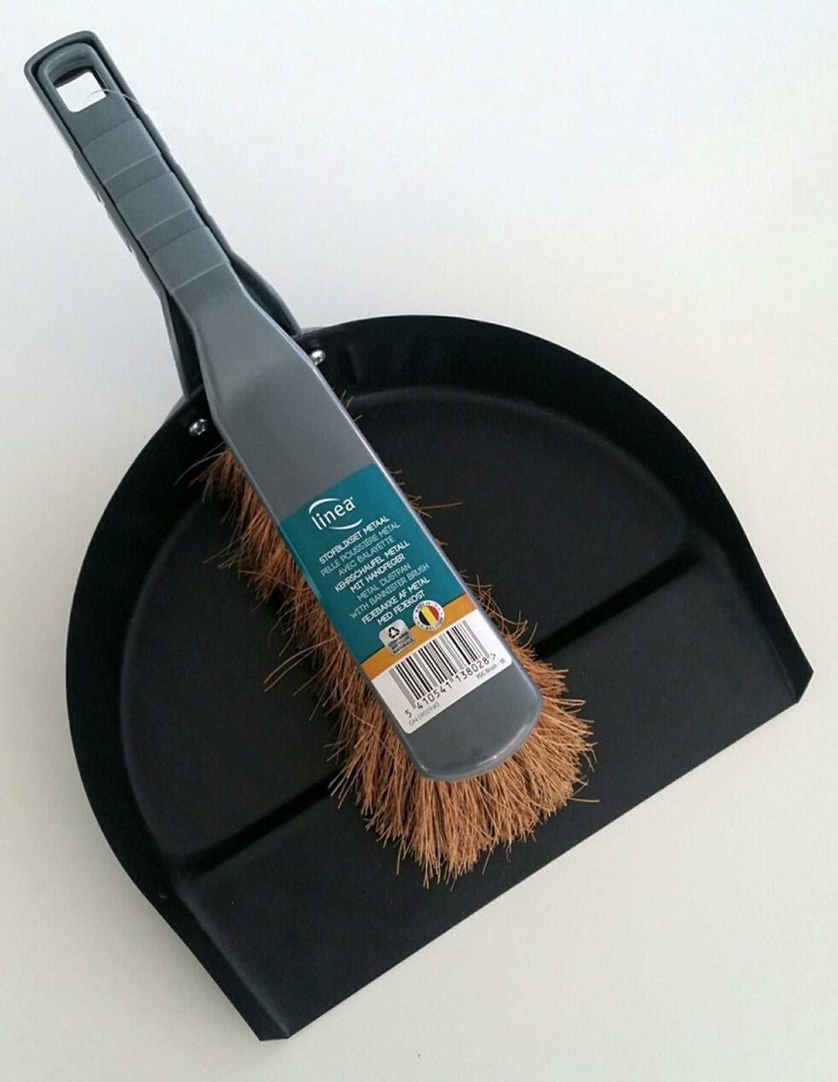 Pelle à poussière Linea et boîte métallique