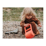 Jouet pelle à sable Dantoy - coloré et robuste pour les enfants.